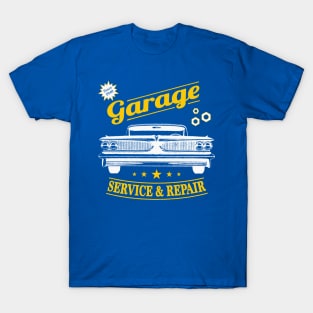 Classic car garage T-Shirt